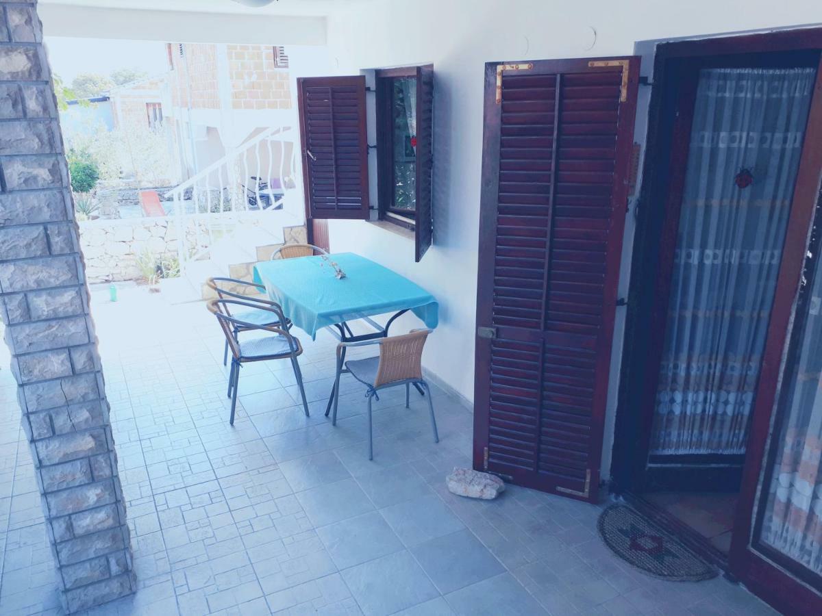 Apartament Apartman Fox Pirovac Zewnętrze zdjęcie